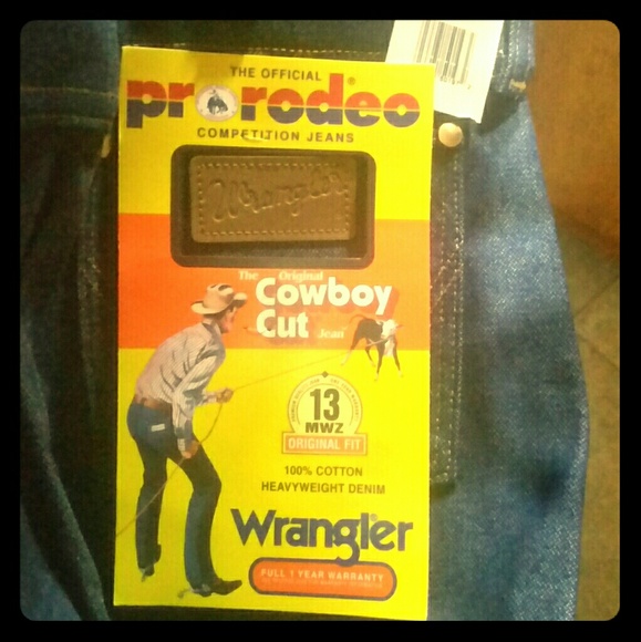 6 PAIR BUNDLE !!! Men's Wrangler Jeans 13MWZ - Picture 1 of 3